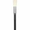 Meikkaustarvikkeet<MAC 137 Long Blending Brush -häivytyssivellin