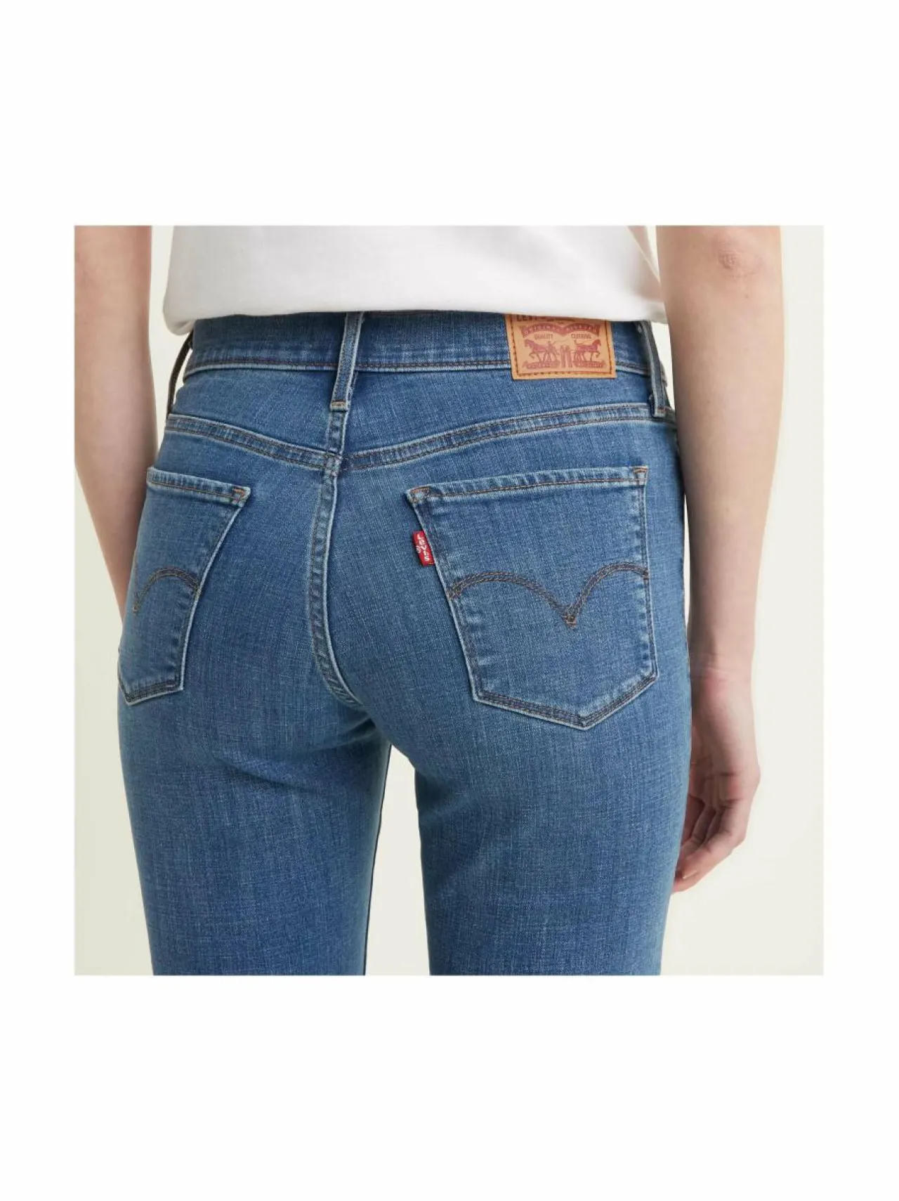 Farkut<Levi's 300 314 Shaping Straight -farkut 242 LIGHT INDIGO WORN IN