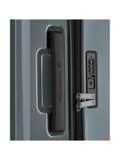 Matkalaukut & Tarvikkeet<Victorinox Travel Gear Airox Medium silver HOPEA