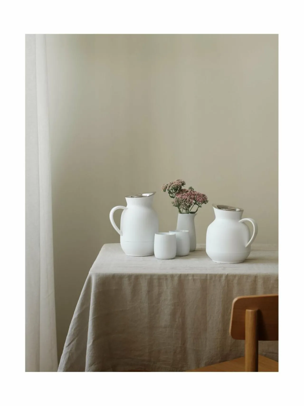 Tee, Kahvi & Vesi<Stelton Amphora-termoskannu 1 l SOFT WHITE