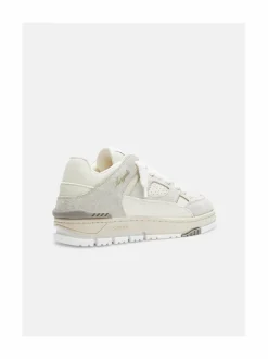 Urheilujalkineet|Tennarit & Sneakerit<AXEL ARIGATO Area Lo Fluffy -sneakerit BEIGE / BEIGE
