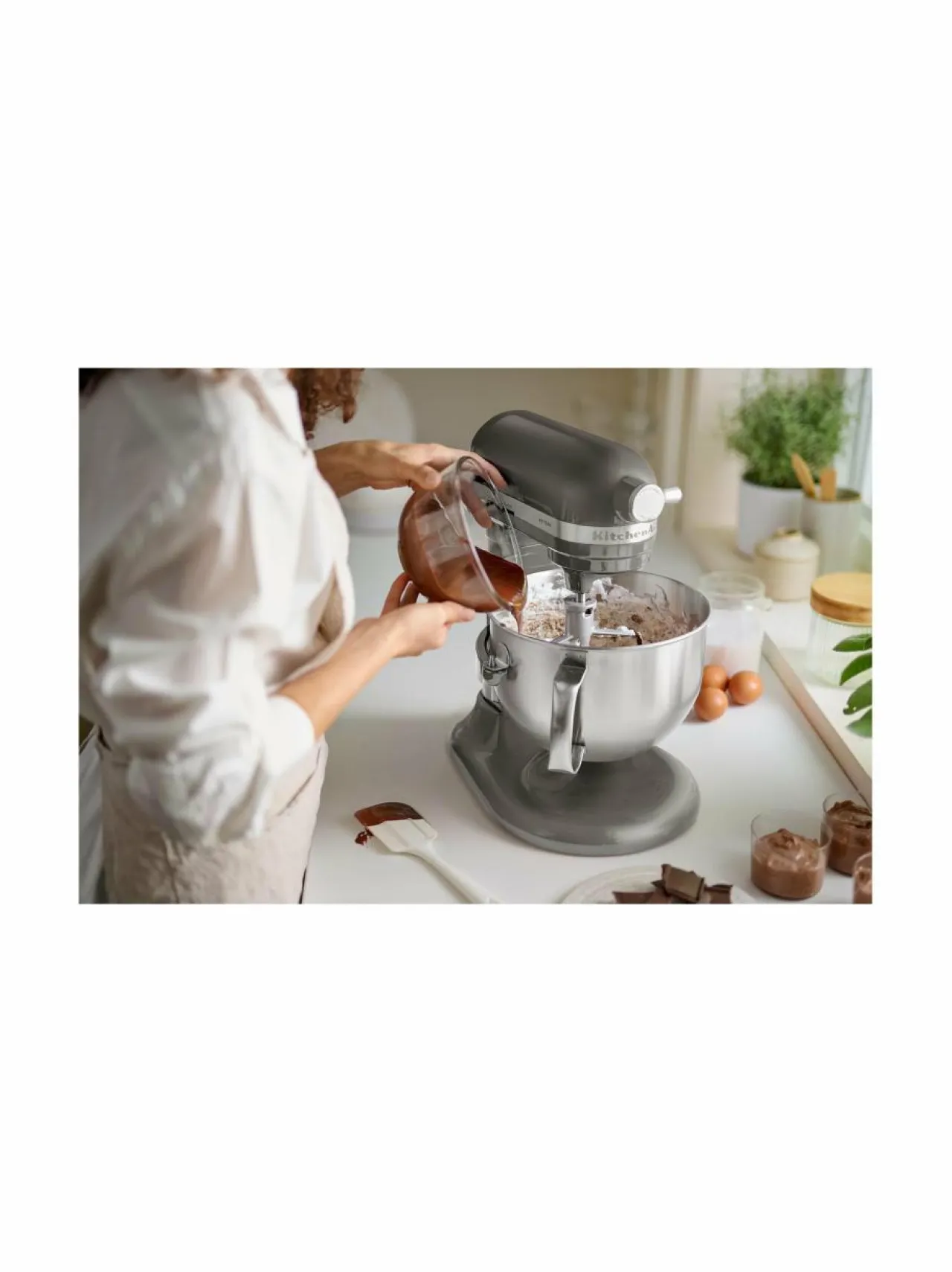Yleis- & Monitoimikoneet<KitchenAid Artisan- yleiskone nostettavalla kulholla 5,6 l CONTOUR SILVER