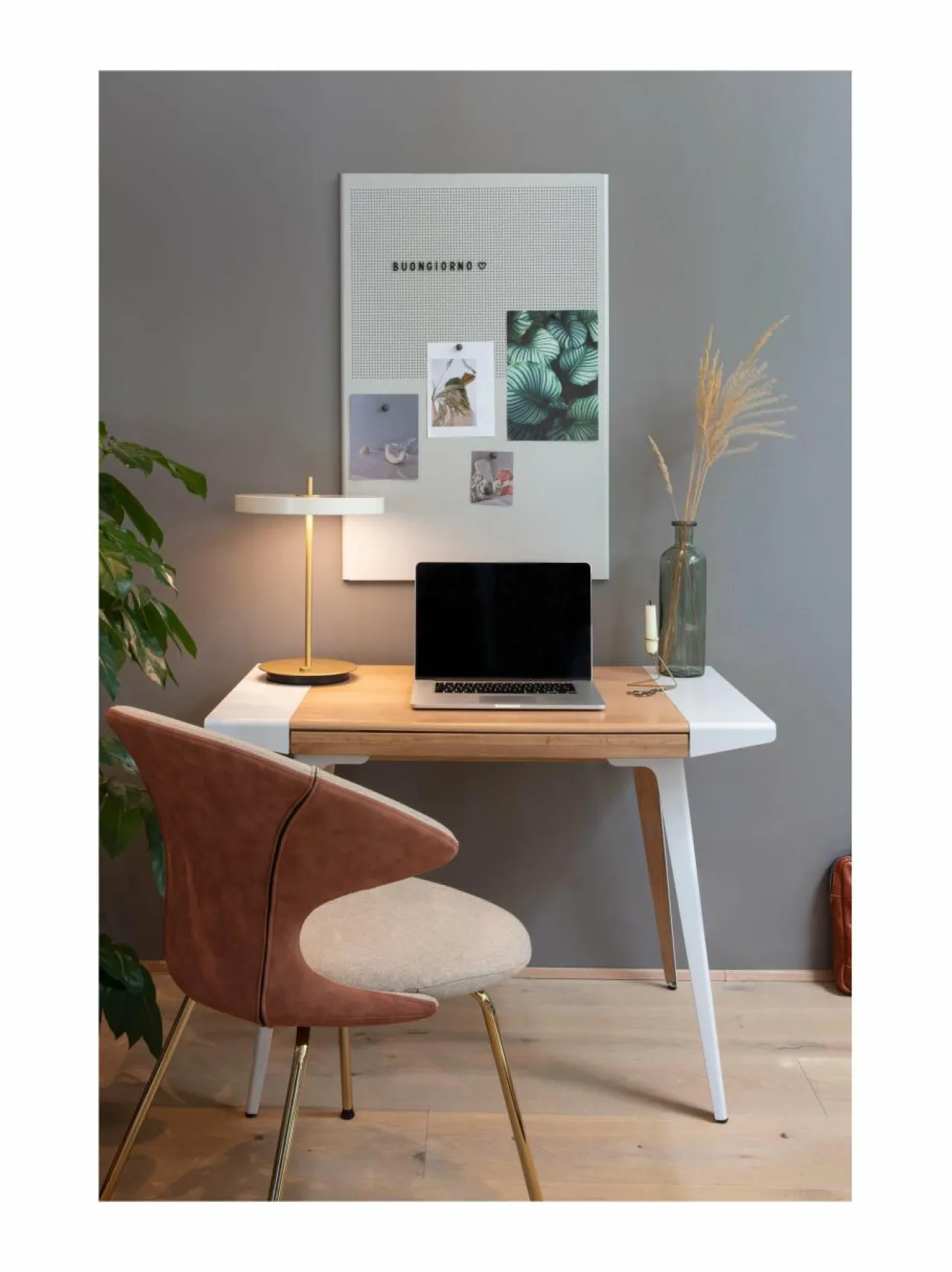 Pöytävalaisimet<UMAGE Asteria-pöytävalaisin PEARL WHITE