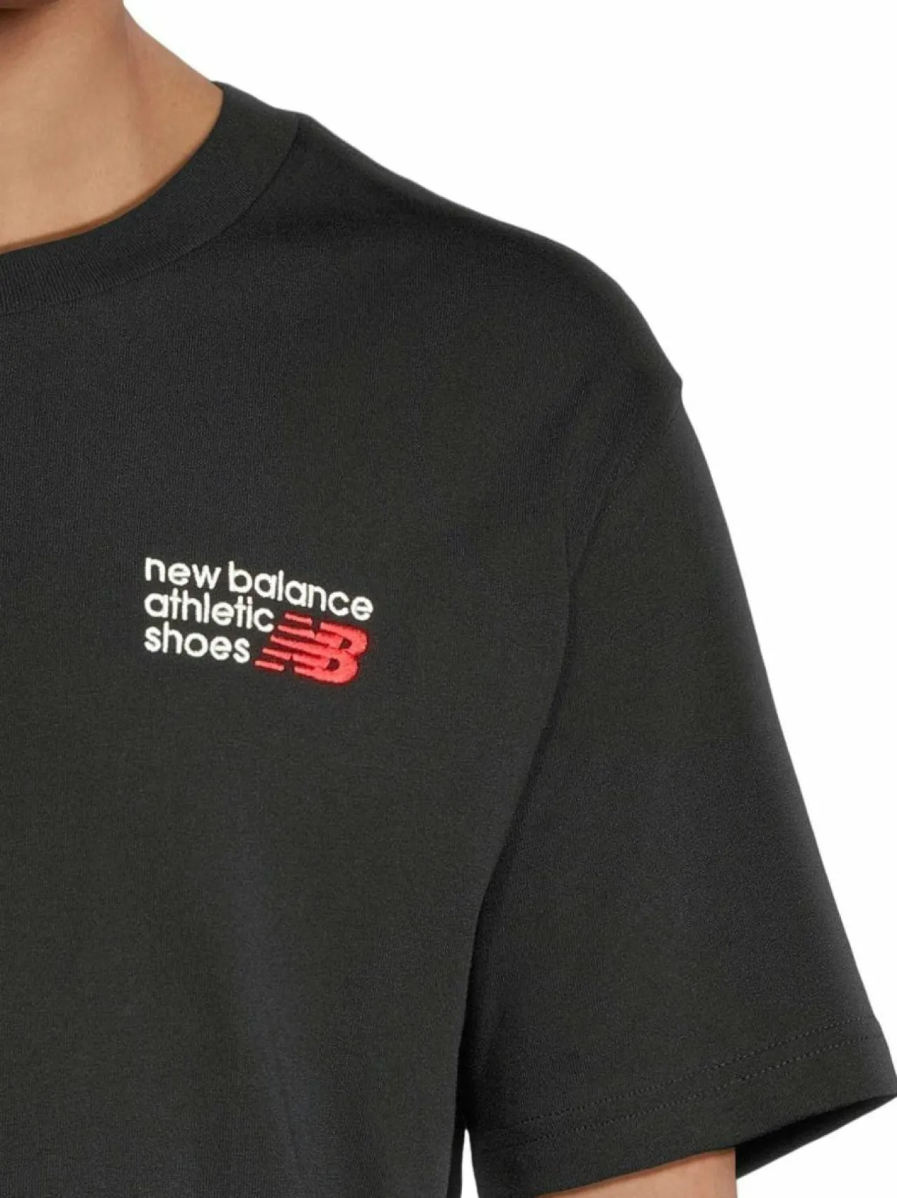 New Balance Athletics Premium Logo -t-paita^ Paidat, Hupparit & Colleget