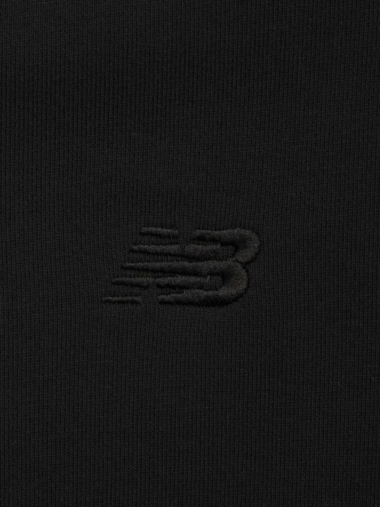 Paidat, Hupparit & Colleget<New Balance Athletics-collegepaita BK BLACK