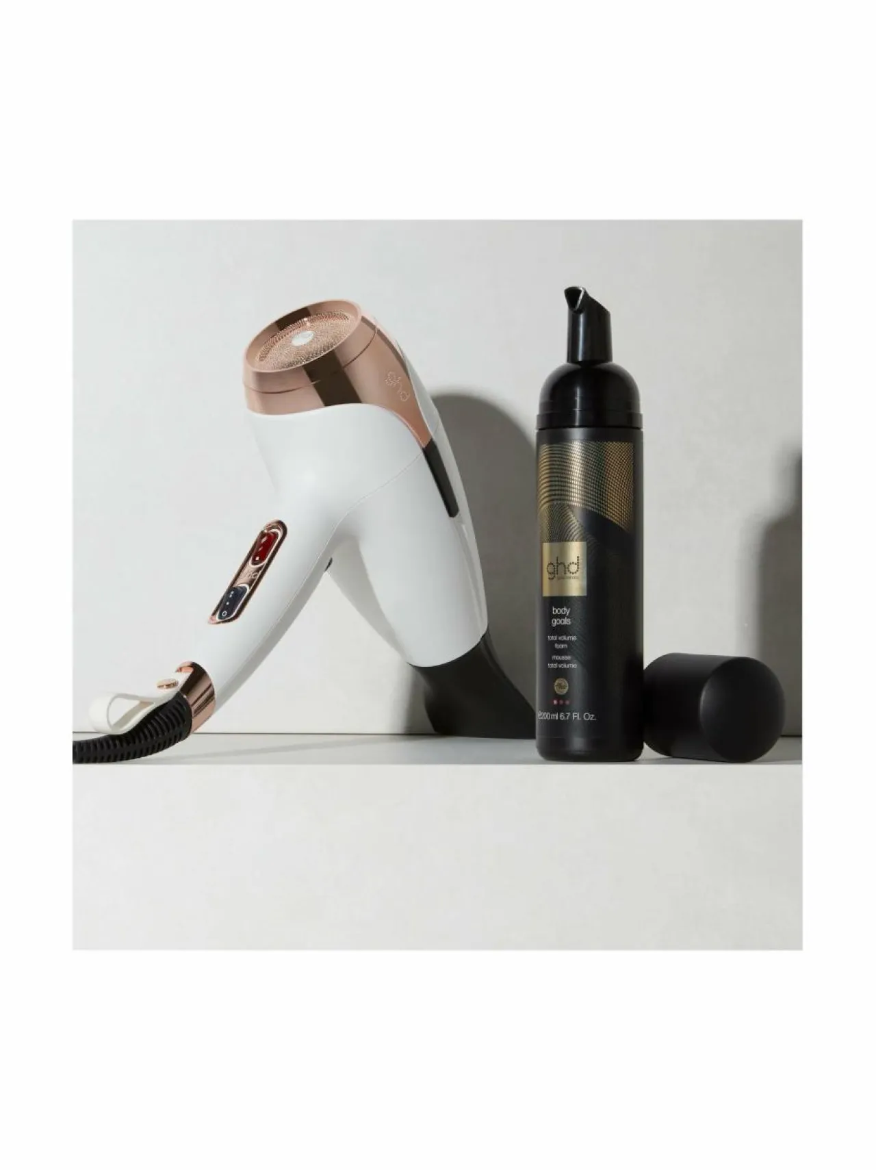 Muotoilu & Viimeistely<GHD Body Goals Total Volume Foam -muotoiluvaahto 200 ml