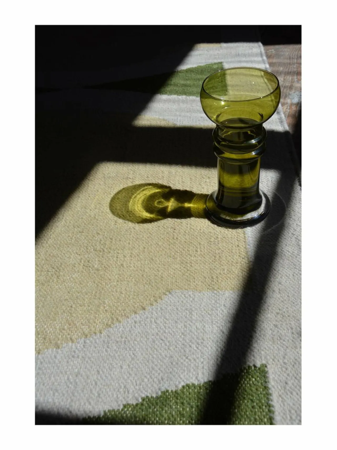 MUM'S Bowl Rug #6 Large Bowties -matto^ Matot