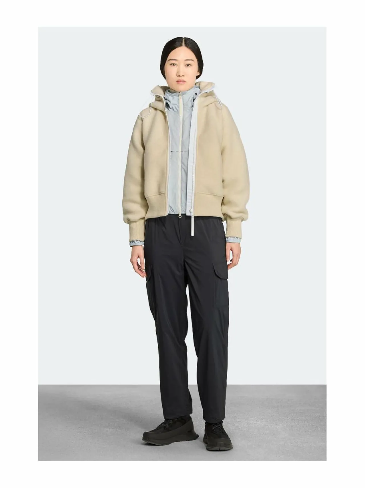 Paidat, Hupparit & Colleget<Canada Goose Chilliwack Fleece Bomber -huppari 1621 LINEN-LIN