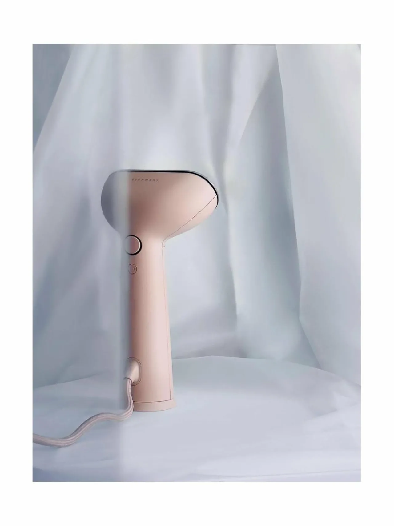 Pyykkihuolto<Stockholm Steamery Cirrus 3 -vaatehöyrystin ROSE