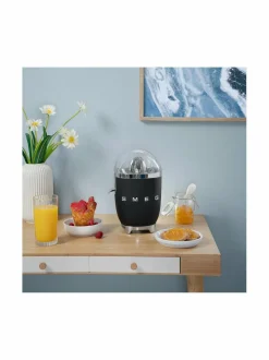 Smeg CJF01-sitruspuristin^ Mehulingot