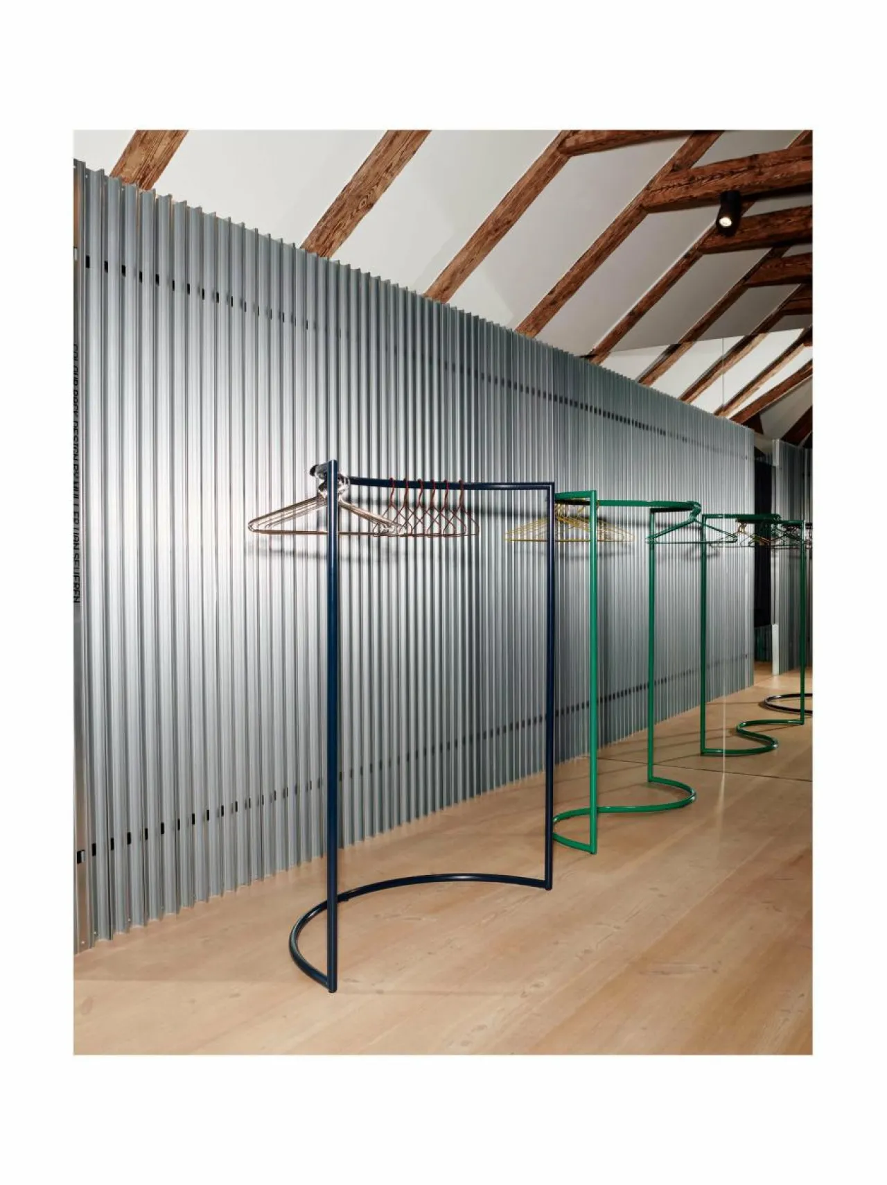 HAY Colour Hanger -vaateripustin 3 kpl^ Koriste-Esineet