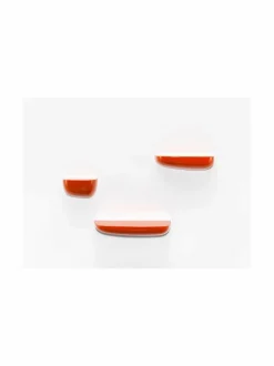 Vitra Corniche L -seinähylly^ Hyllyt & Kaapit