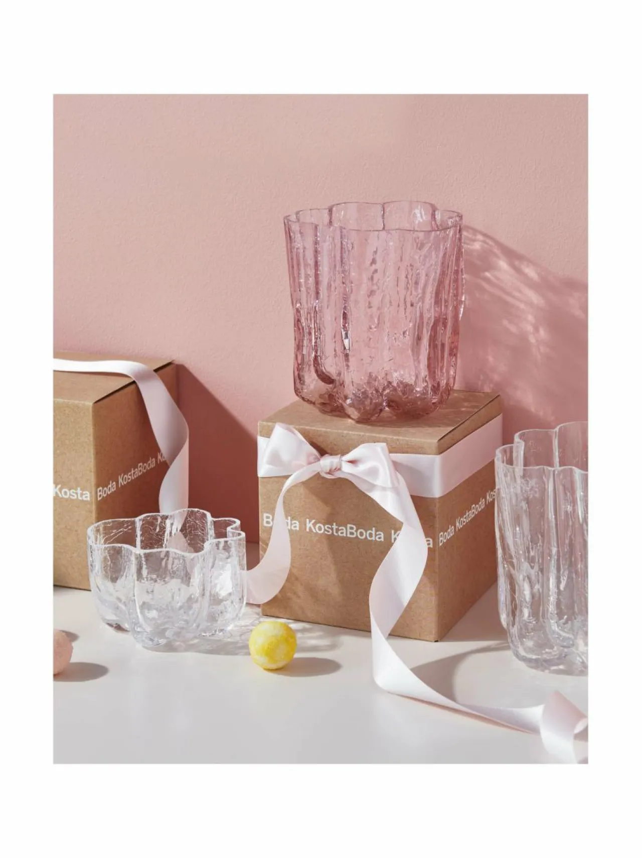 Koriste-Esineet<Kosta Boda Crackle-kristallimaljakko 12,1 cm PINK
