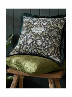 William Morris At Home Cushion Strawberry Thief Embossed -sisustustyyny 50 x 50 cm^ Sisustustyynyt