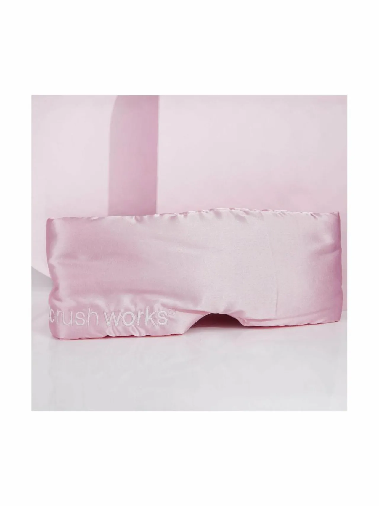 Brushworks Cushioned Satin Sleep Mask -unimaski^ Hygieniatuotteet