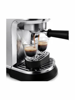 Kahvin- & Vedenkeittimet<Delonghi Dedica Maestro Plus -espressokeitin METAL
