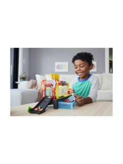Autot Ja Muut Ajoneuvot<DISNEY CARS väriä vaihtava autopesula