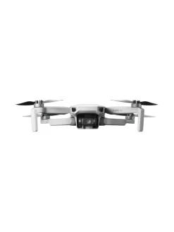 Kamerat<DJI Mini 4K Fly More Combo -drone varustepaketilla