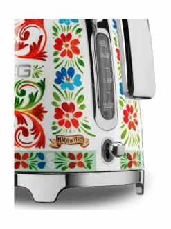 Smeg Dolce & Gabbana -vedenkeitin^ Kahvin- & Vedenkeittimet