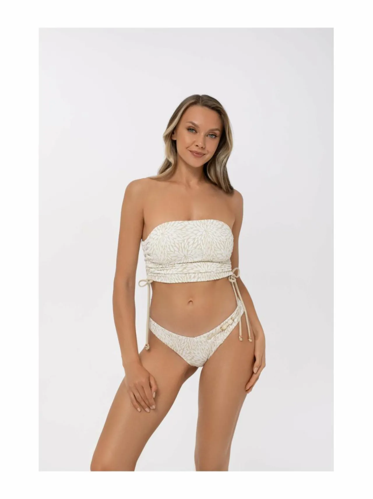 Uima-Asut<Marc & André Dreamscape Low Rise Hipster -bikinialaosa WHITE/ GOLD (WT1/GD0)