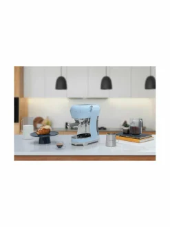 Kahvin- & Vedenkeittimet<Smeg ECF02-espressokone PASTEL BLUE