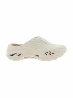 Sandaalit<Crocs Echo Wave Clog -sandaalit 0LL ALMOND TINT