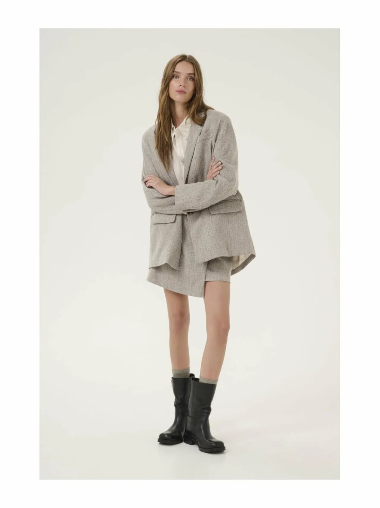 Bleiserit & Jakut<MY ESSENTIAL WARDROBE EmmyMW-bleiseri 1304011 OATMEAL MELANGE
