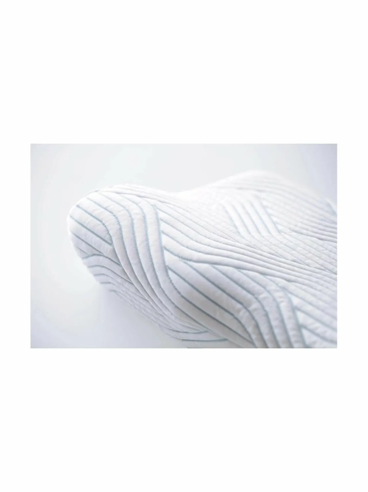Peitteet & Tyynyt<Tempur Ergoplus SC L- ergonominen tyyny WHITE