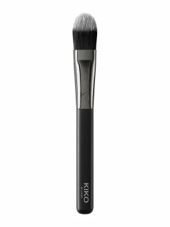Meikkaustarvikkeet<KIKO Milano Face 03 Flat Foundation Brush -meikkivoidesivellin