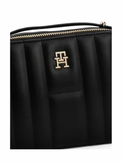 Käsilaukut<Tommy Hilfiger Feminine Camera Bag -laukku BDS BLACK