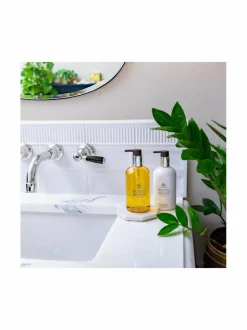 Molton Brown Flora Luminare Hand Wash -käsisaippua 300 ml^ Vartalonhoito