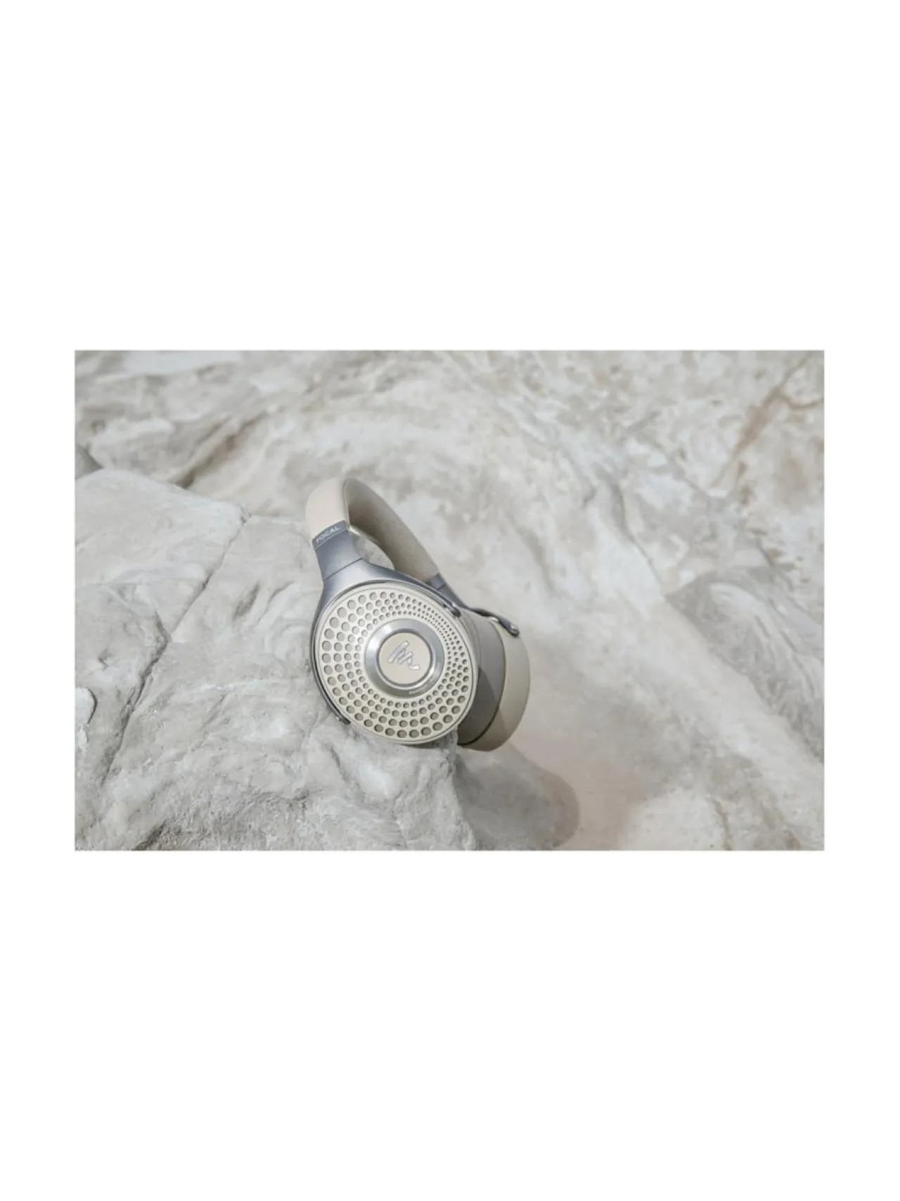 Audio<Focal Bathys Dune Bluetooth-vastamelukuulokkeet