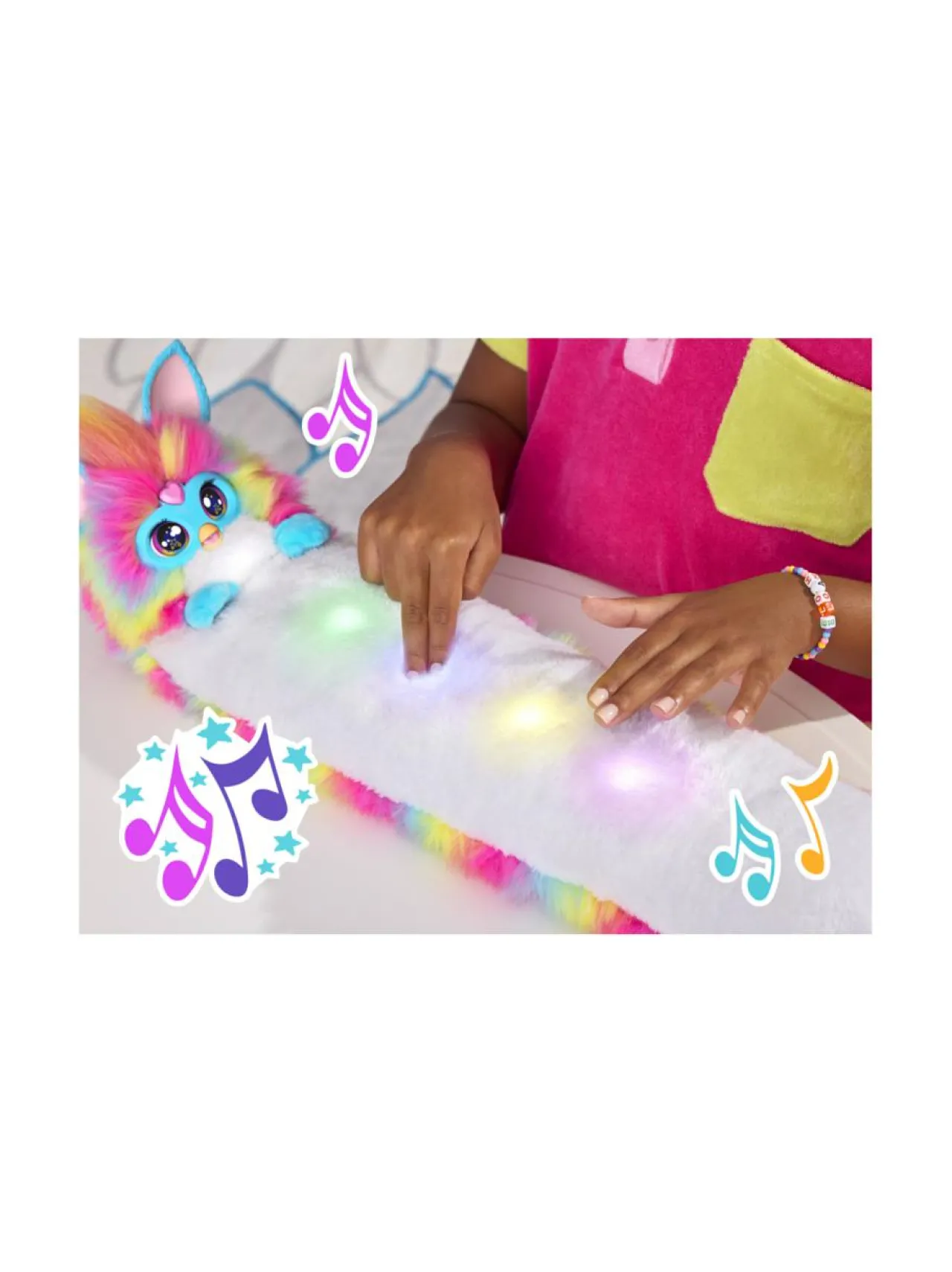 FURBY interaktiivinen lelu Dj Rainbow^ Figuurit & Interaktiiviset Lelut