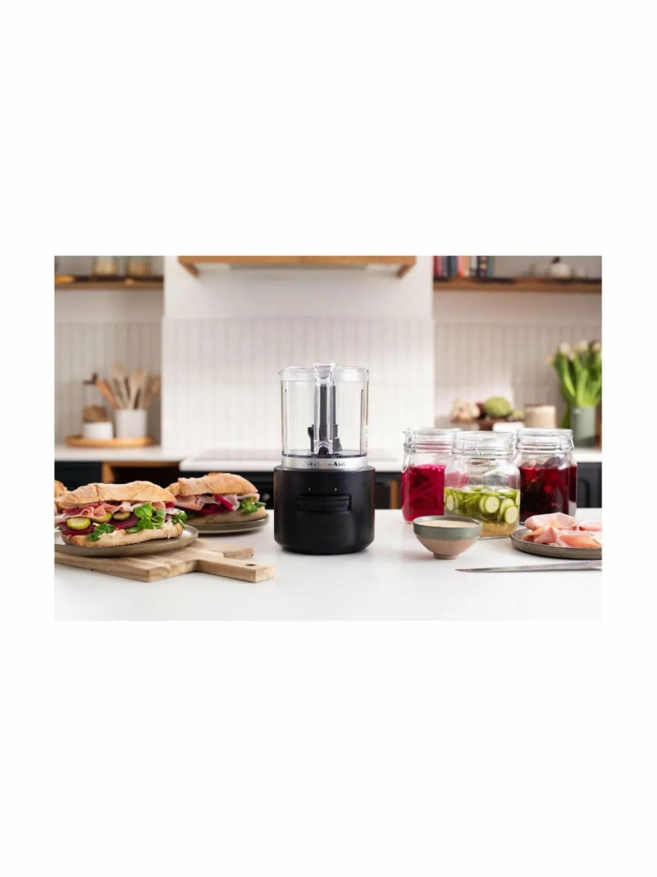 Vatkaimet & Sekoittimet<KitchenAid Go- johdoton miniteholeikkuri ilman akkua BLACK MATTE