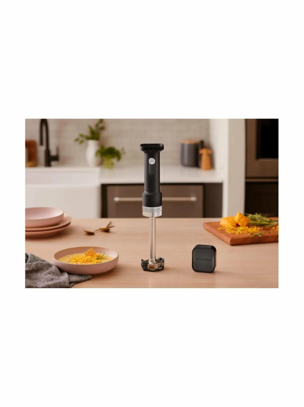 KitchenAid Go- johdoton sauvasekoitin akulla^ Vatkaimet & Sekoittimet