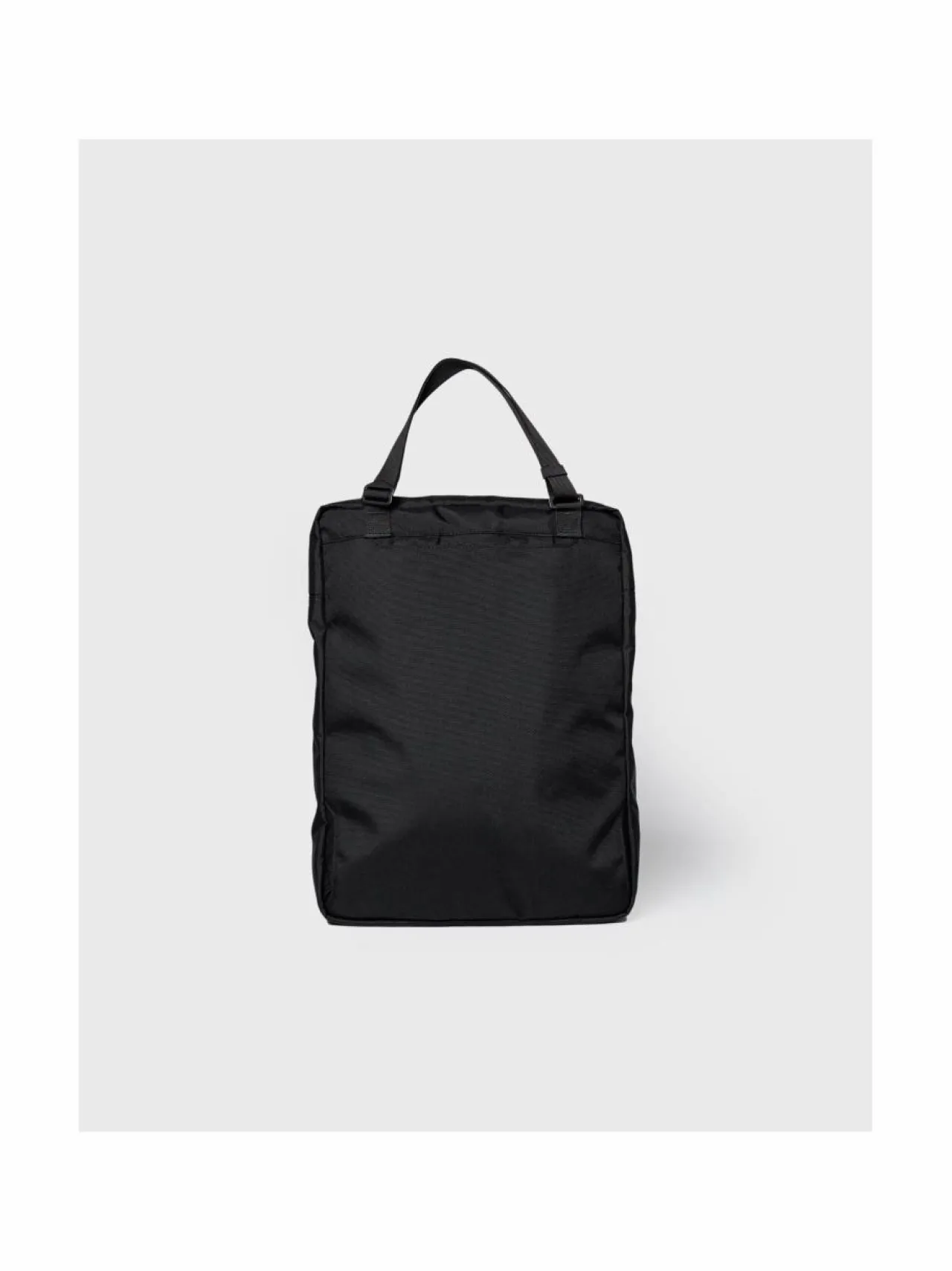 Laukut<Sandqvist Go 2-Way Tote -laukku/reppu BLACK BLACK