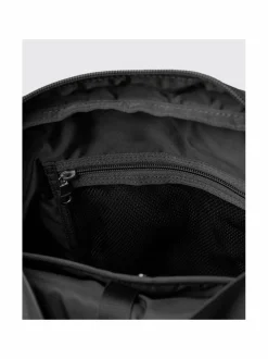 Laukut<Sandqvist Go 2-Way Tote -laukku/reppu BLACK BLACK