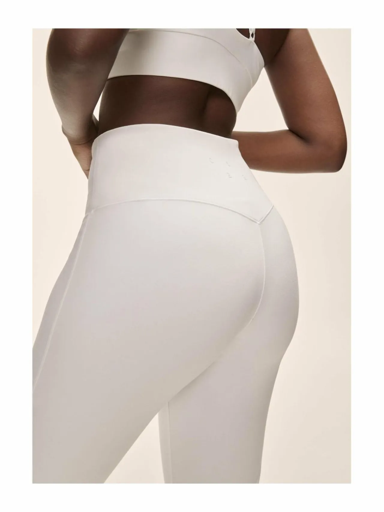 Casall Grace Flare Slit Pant -housut^ Urheiluhousut & Treenitrikoot