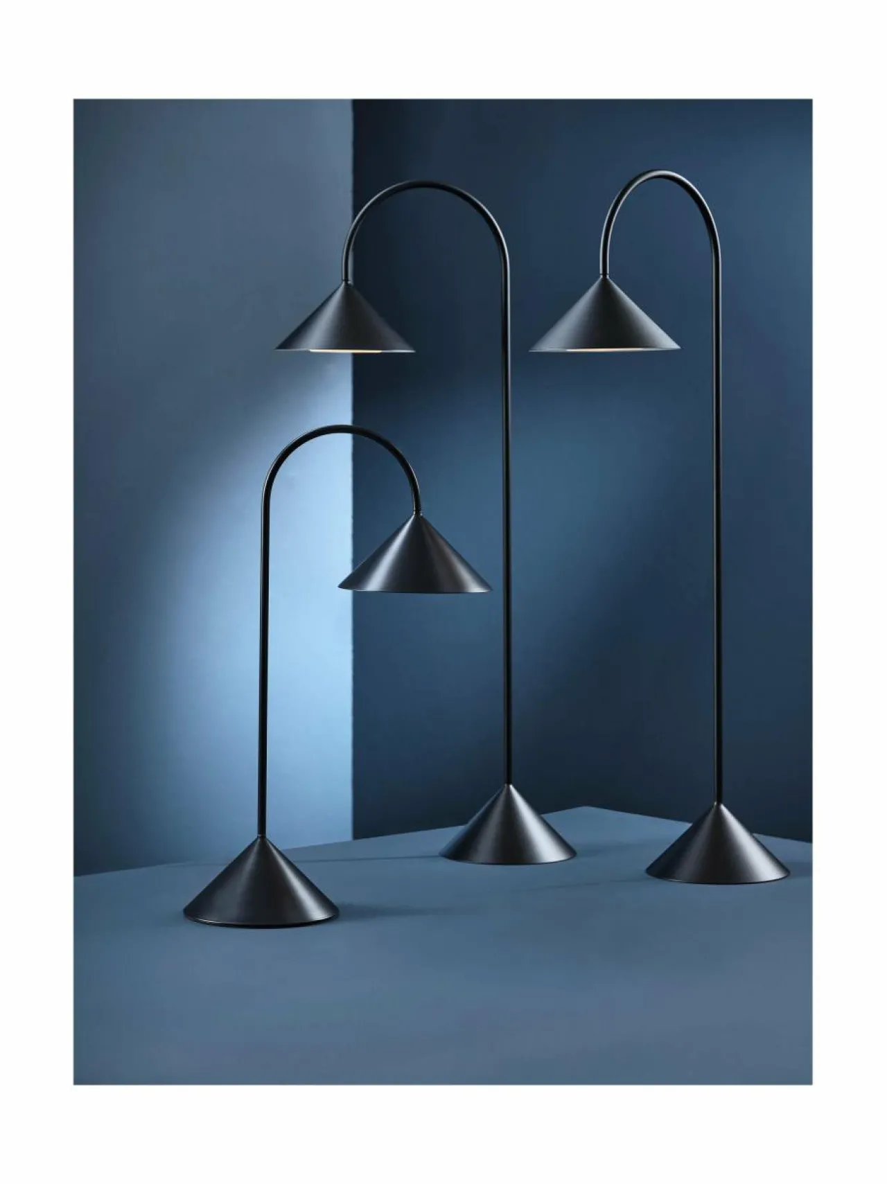 Frandsen Grasp Portable -valaisin 72 cm^ Pöytävalaisimet