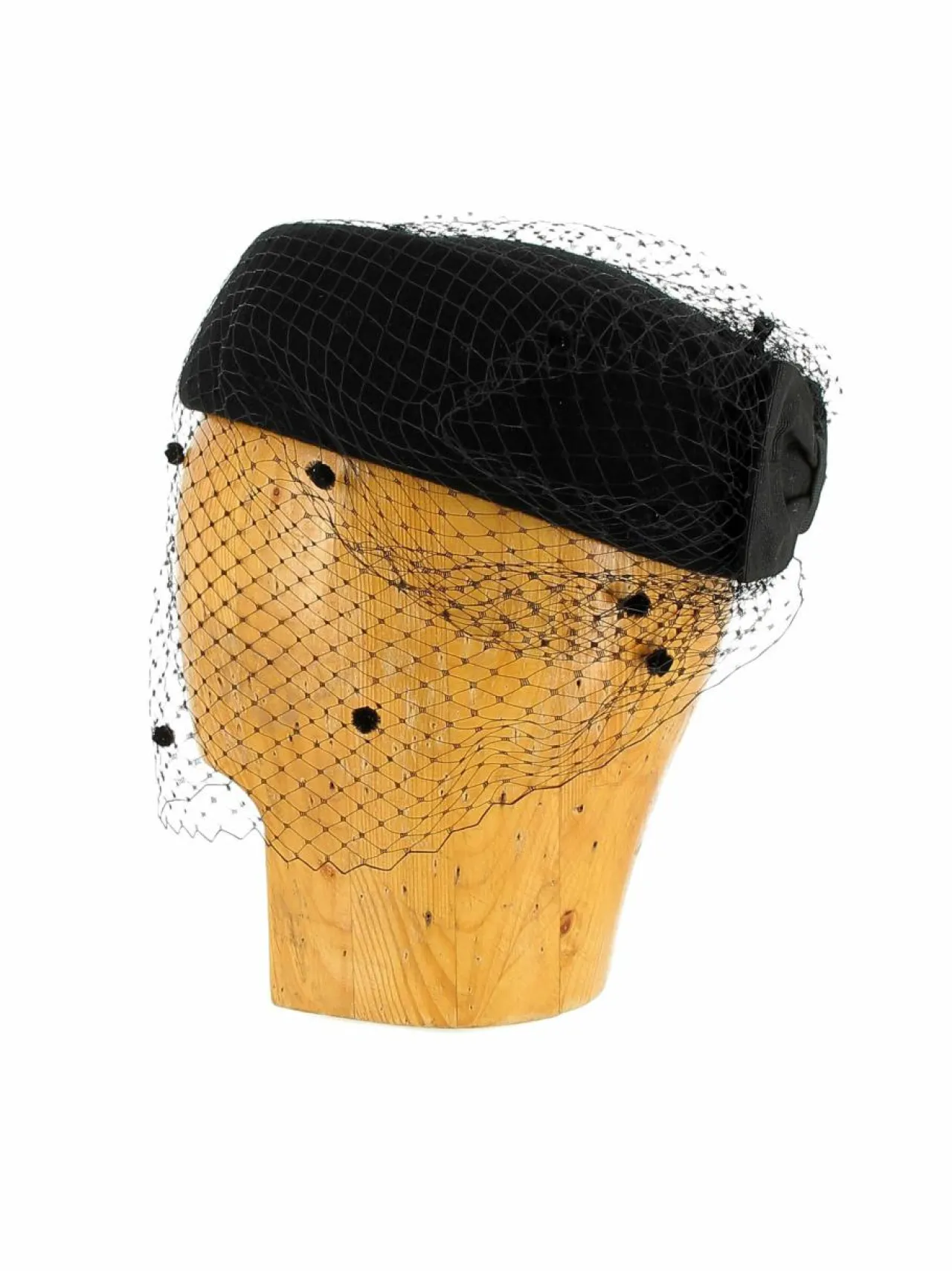 KN Kati Niemi Helena-villahattu^ Hatut & Pipot