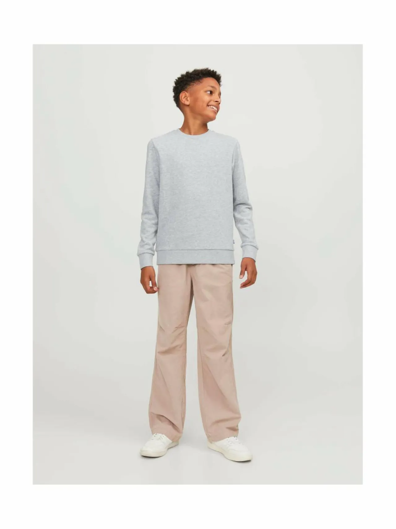 Colleget & Hupparit<JACK & JONES junior JjeBradley-collegepaita LIGHT GREY MELANGE