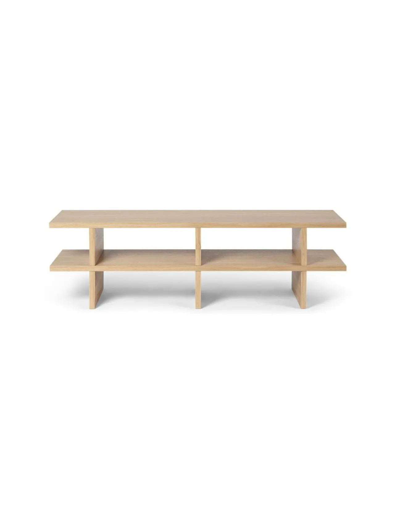 Ferm Living Kona-tammipenkki/hylly^ Tuolit & Jakkarat