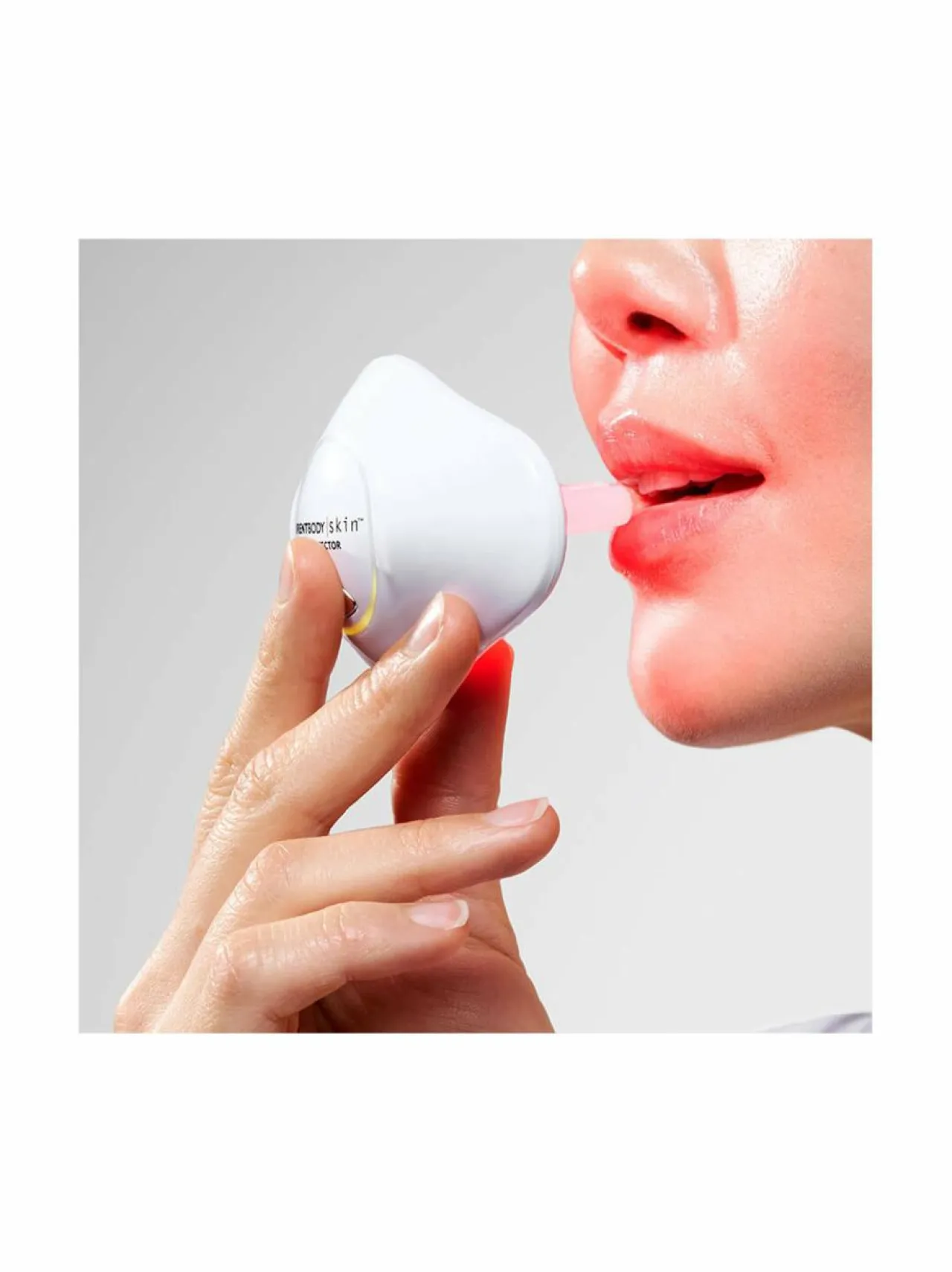 Kauneudenhoito<CurrentBody Skin LED Lip Perfector -huulinaamio WHITE