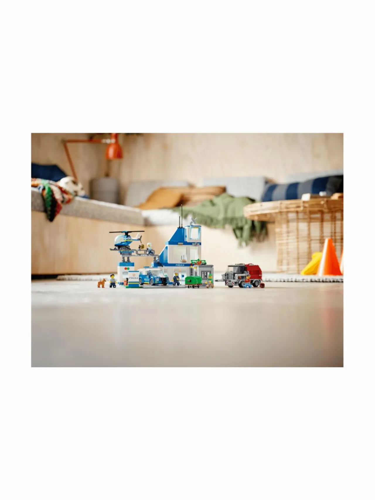 Rakennussarjat<LEGO CITY Poliisiasema 60316