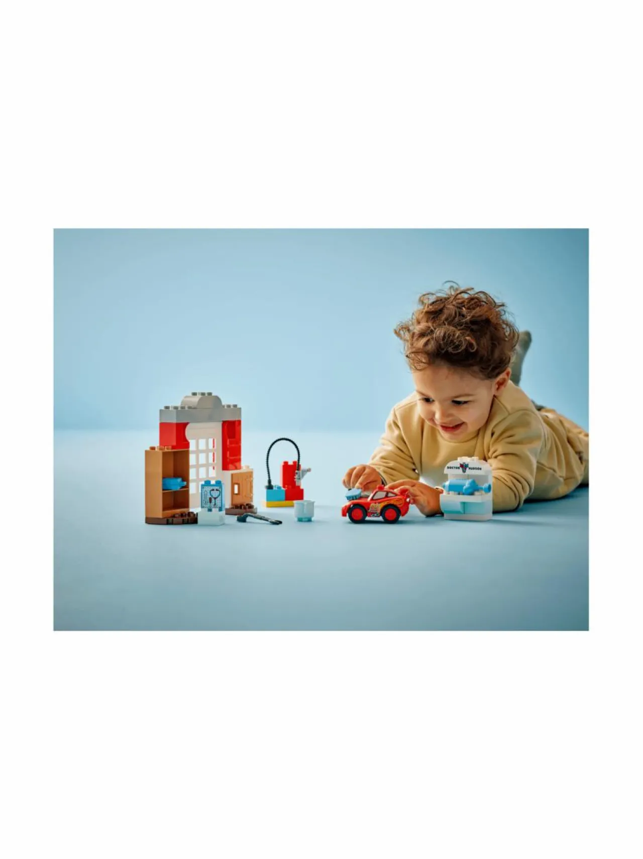 LEGO DUPLO Disney TM McQueenin vierailu Docin tallilla 10456^ Rakennussarjat