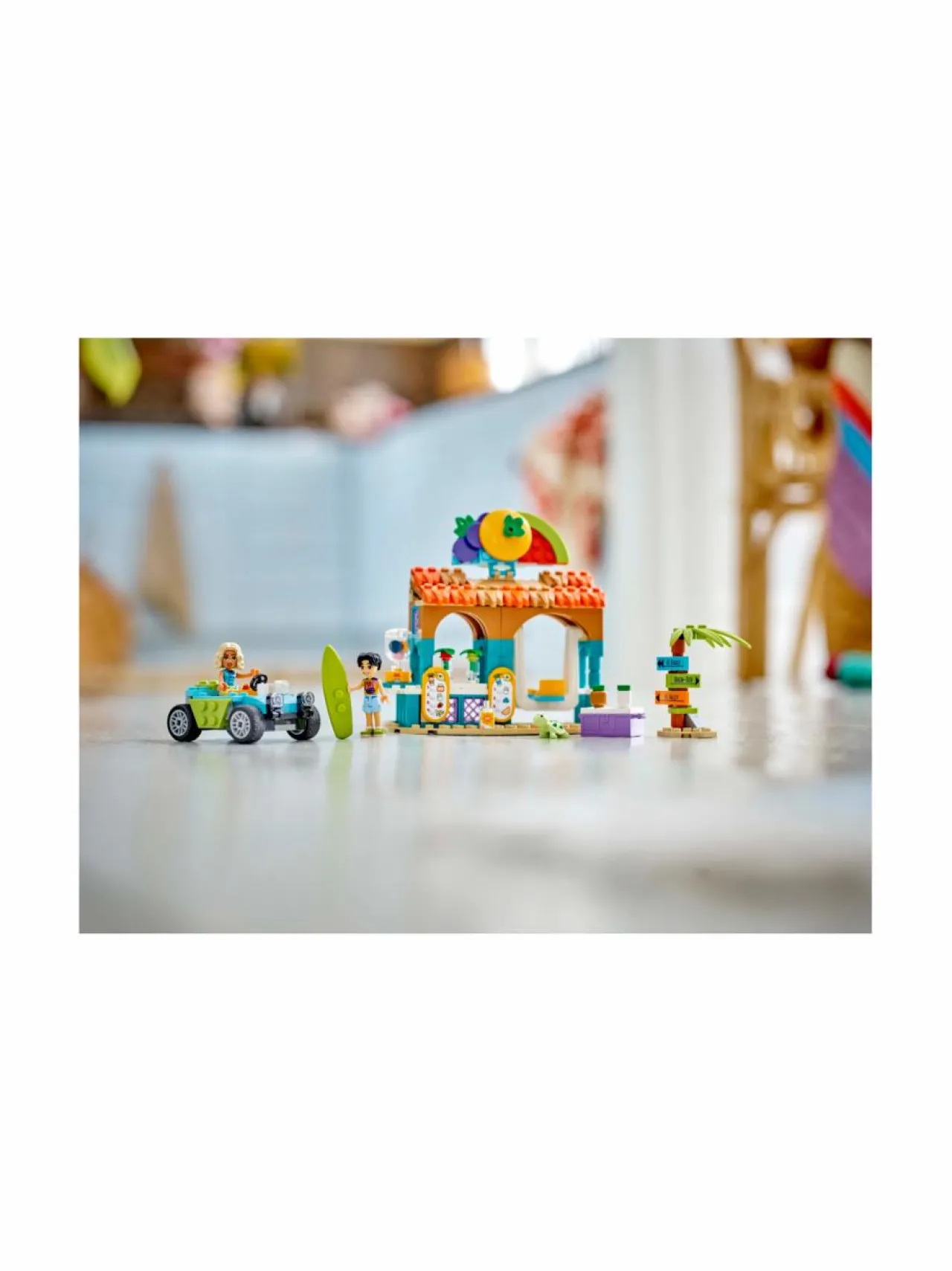 Rakennussarjat<LEGO FRIENDS Pirtelökoju rannalla 42625