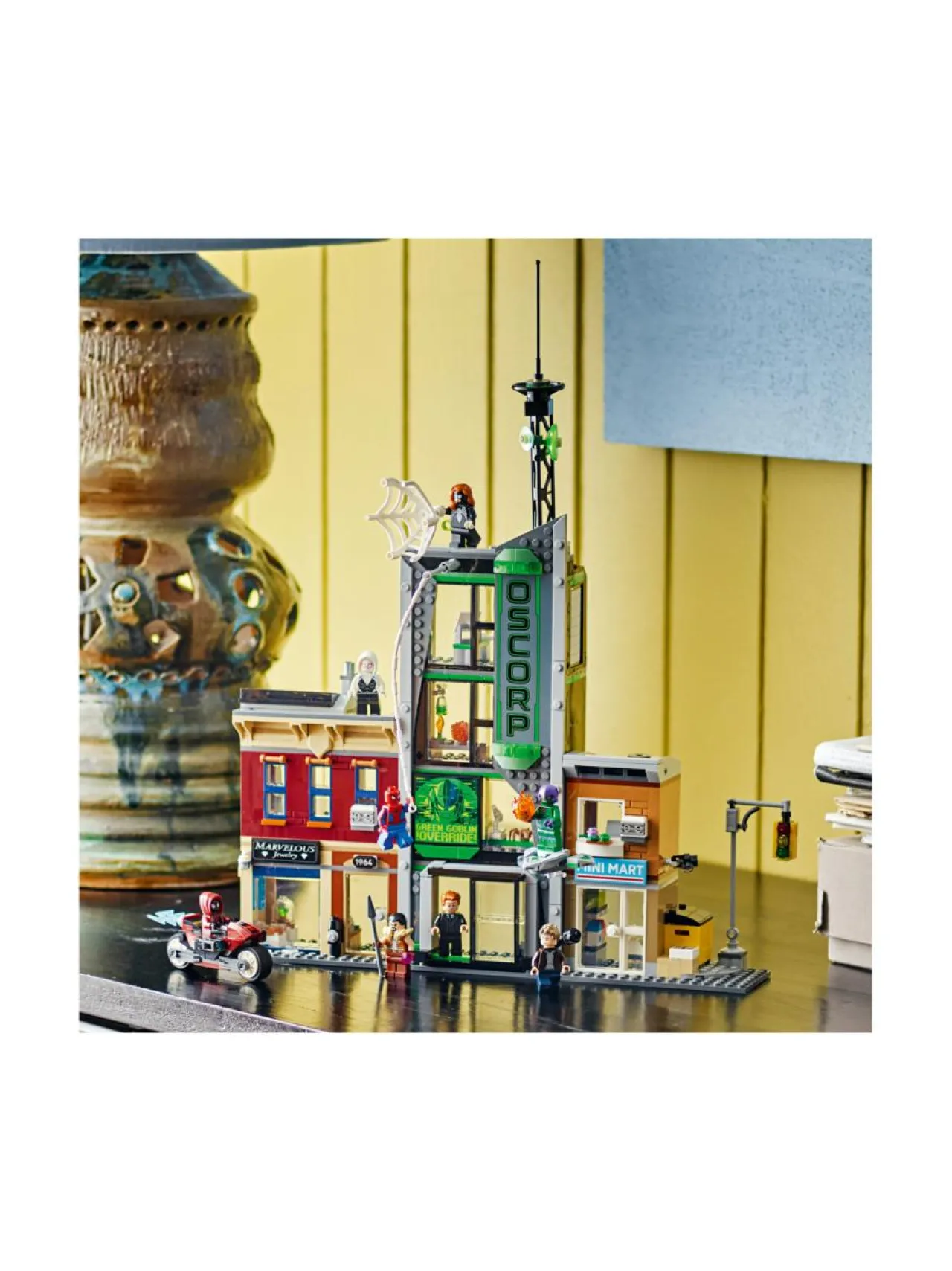 Rakennussarjat<LEGO SUPER HEROES Spider-Man vastaan Oscorp 76324