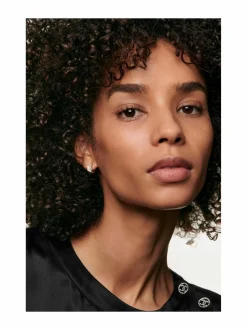 Kasvot<CHANEL LES BEIGES WATER FRESH TINT WaterFresh Tint With MicroDroplet Pigments Bare Skin Effect Natural And Luminous Healthy Glow