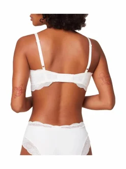Alusvaatteet & -Asut<Triumph Lift Smart -rintaliivit 1595 ECRU WHITE