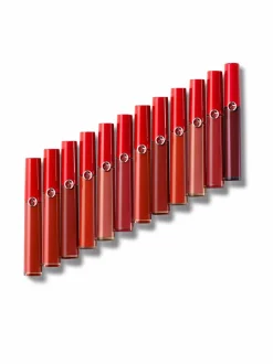 Huulet<Armani Lip Maestro -huulilakka